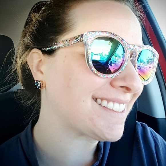 Meet your Posher, Theresa - Picture 3 of 7